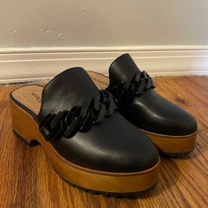 Kelsi Dagger Brooklyn Weather Clogs In Black